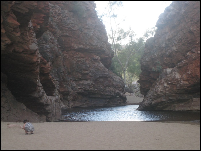 West MacDonnell Ranges, Alice Spring, Australie, Outback