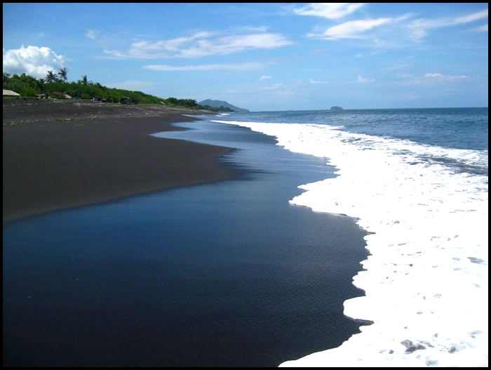 Yeh Malet, plage noire, Bali